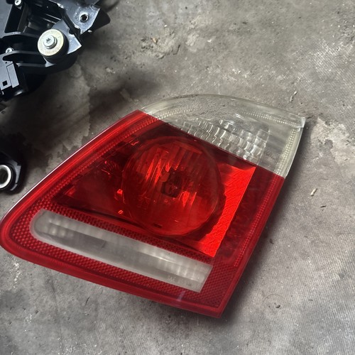 BMW 5 Touring E61 Heckklappenleuchte links 7165829 2.00 Diesel 130kw 34314215