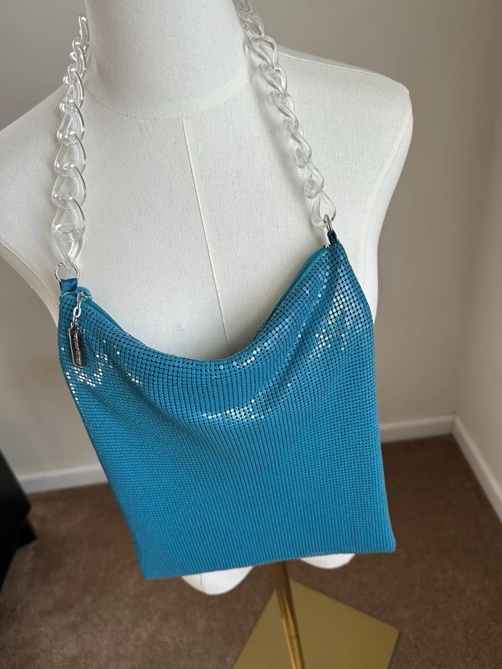 Bolso de malla metálica turquesa Whiting & Davis RARO con correa de cadena de acrílico transparente Foto 3 de 4