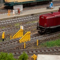 Faller 120321 2 Klapp-PrellböCke H0 + Neu
