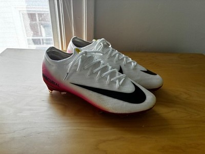 Nike Zoom Mercurial Vapor 16 Elite FG Cleats, University Red, U.S. Men's 10.5