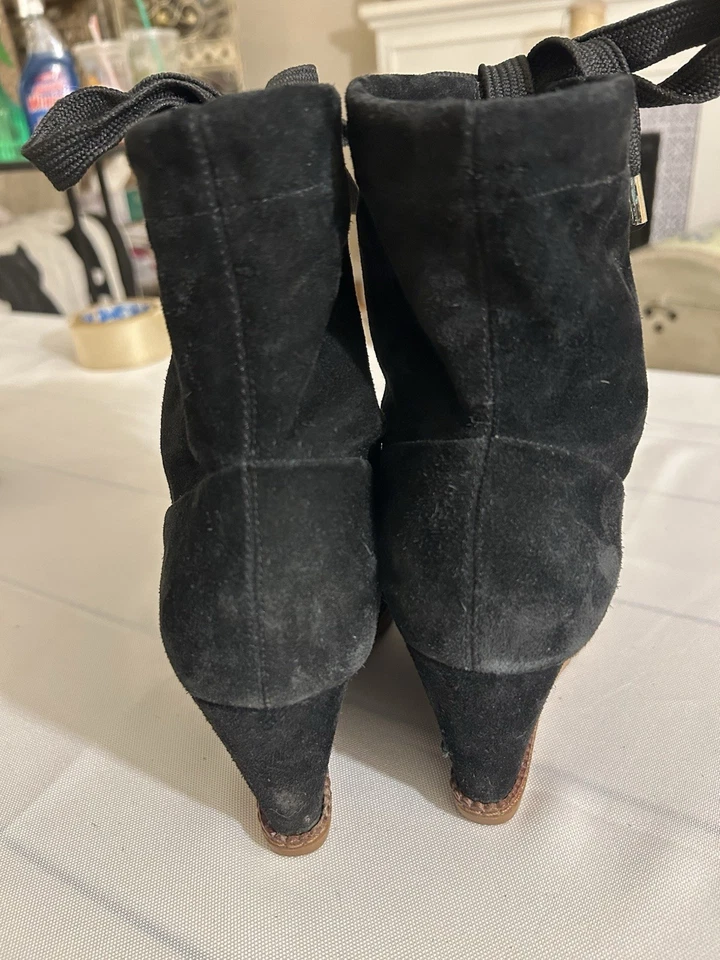 Botines Kate Spade Saunders de gamuza negros con cordones para mujer talla 8,5 Foto 2 de 4