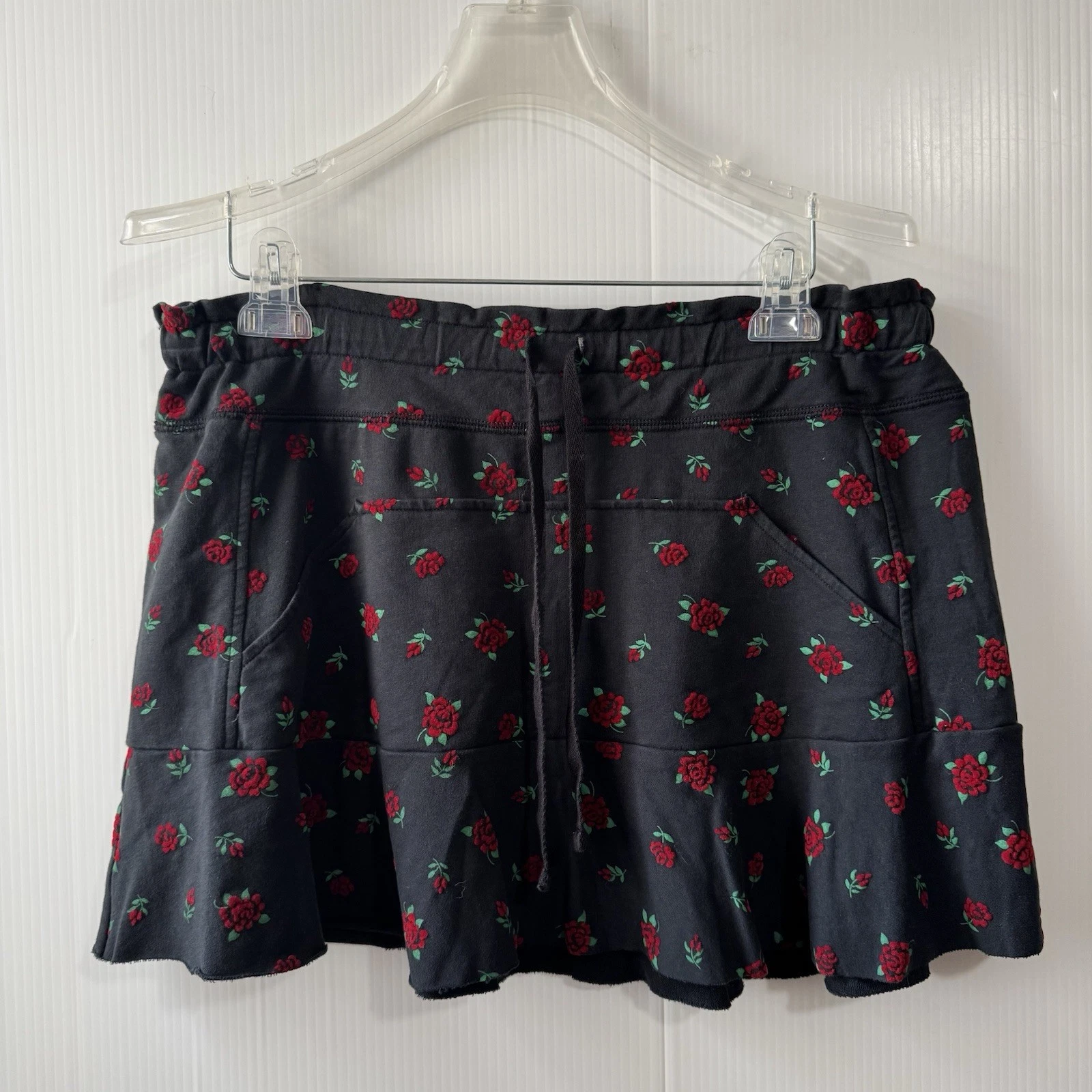 Free People FP Black Mini Skirt Red Velvet Rose Print Drawstring Waist Boho Sz L