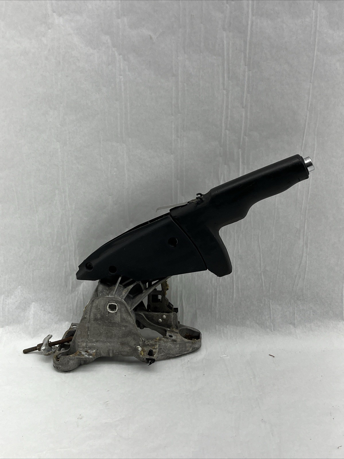 2008-15 AUDI R8 Emergency Parking Hand Brake Lever Assembly 420711305A Scratches