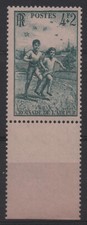 France 1945 : N°740 AU PROFIT DE LA CROISADE DE L'AIR PUR  NEUF** TTB