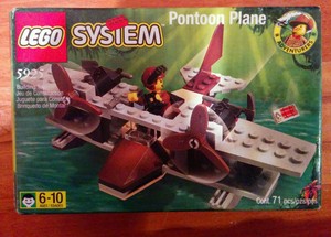 lego pontoon plane