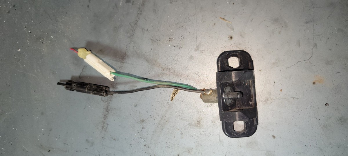 1984-1989 Nissan 300ZX Z31 2+0 Glove Box Light Switch Black | eBay