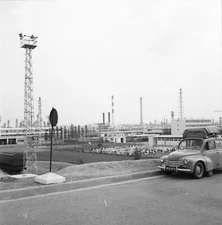 LACQ c. 1950 - Renault Train Station Industrial Zone - 2 Negatives 6 x 6 - NAQ 137