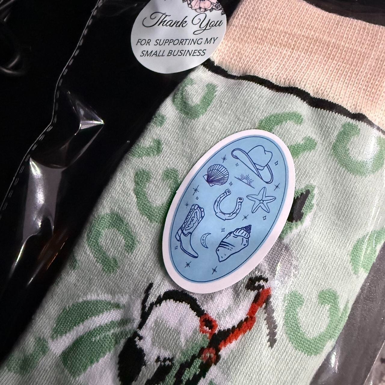 PONY Calze con stampa cavalli verdi e beige con ferri di cavallo e cavalli. Taglia unica nuova.