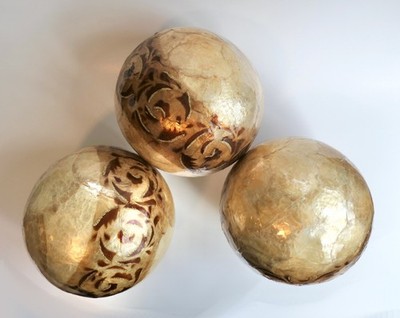 Unmarked Pier 1 Hammered Gold Ball Sphere Decorative Extra Large 3 Set