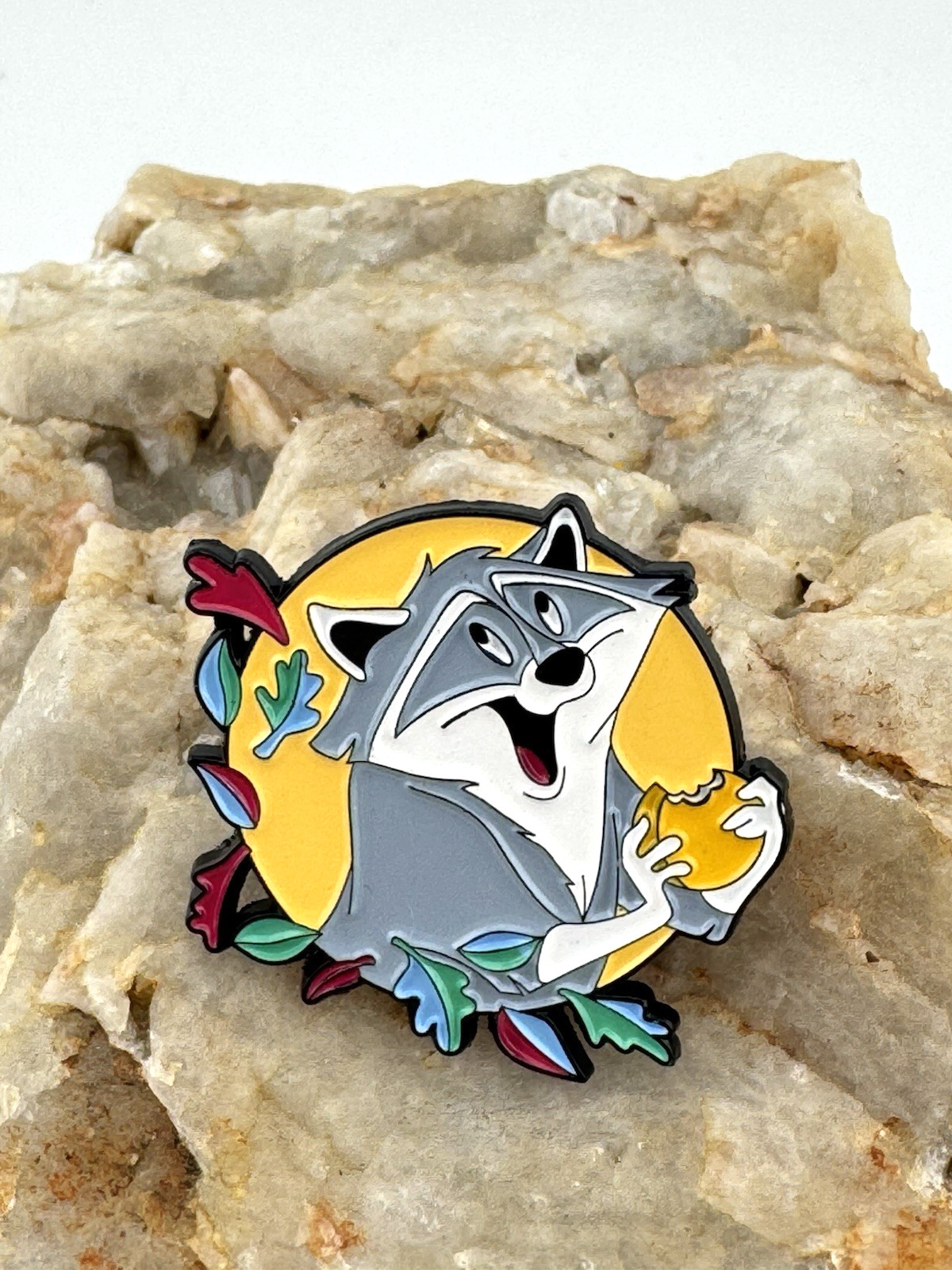 Disney Pocahontas Meeko Raccoon Pin NEW Unofficial
