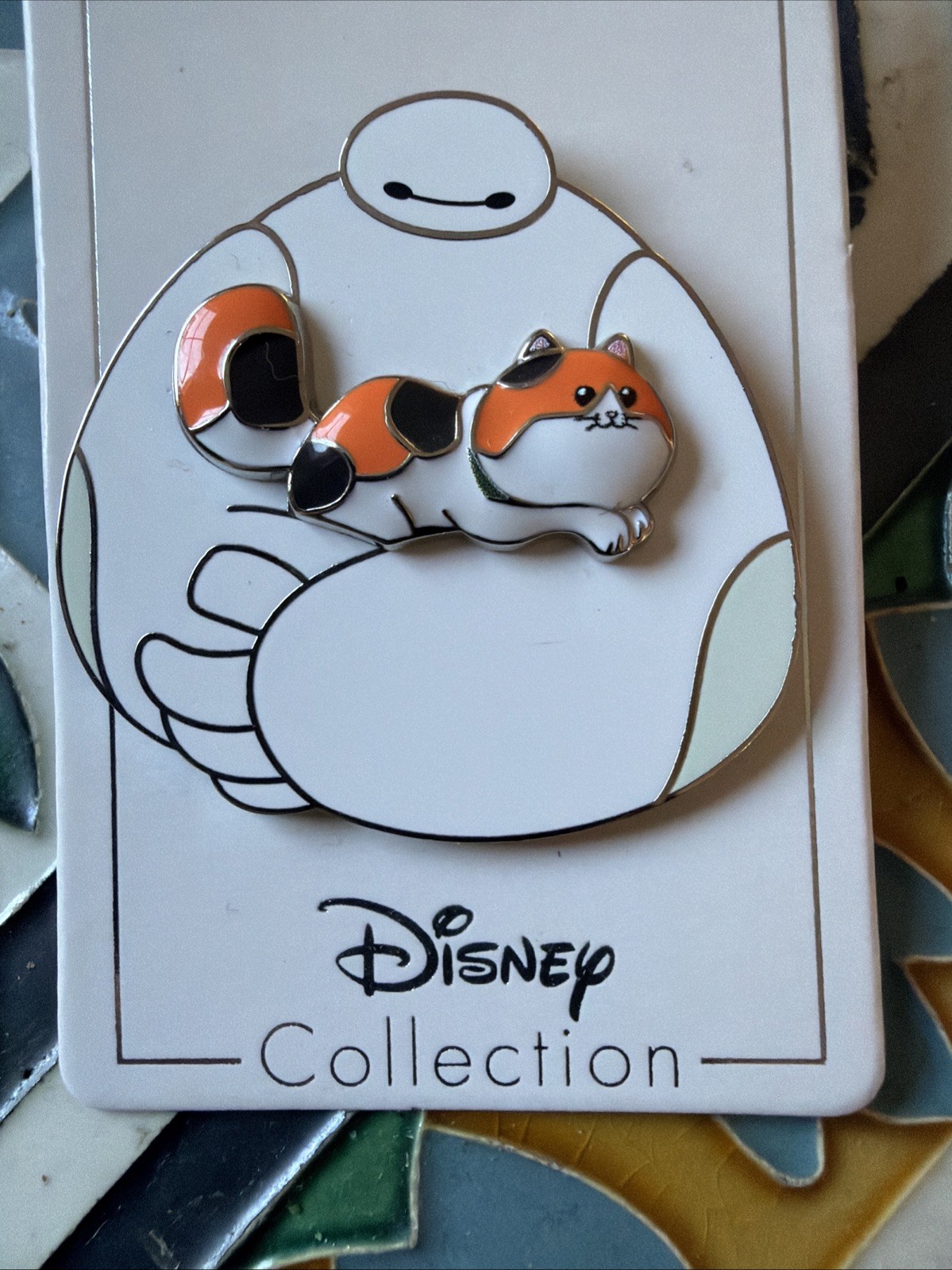 Baymax Holding Mochi Cat Disney Parks pin
