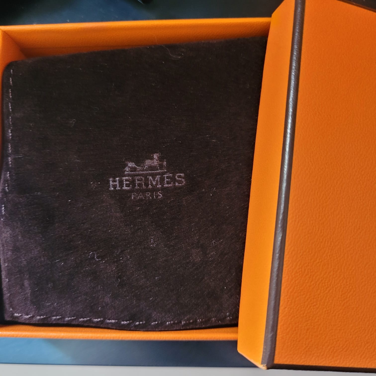 ✨️HERMÉS✨️ MEDIUM WIDTH ENAMEL BANGLE SIZE 70 VER… - image 2