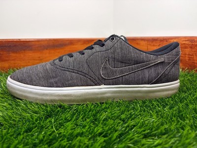 Nike SB Check Solarsoft Canvas Black Skateboarding Shoes 844493-001 Mens 12