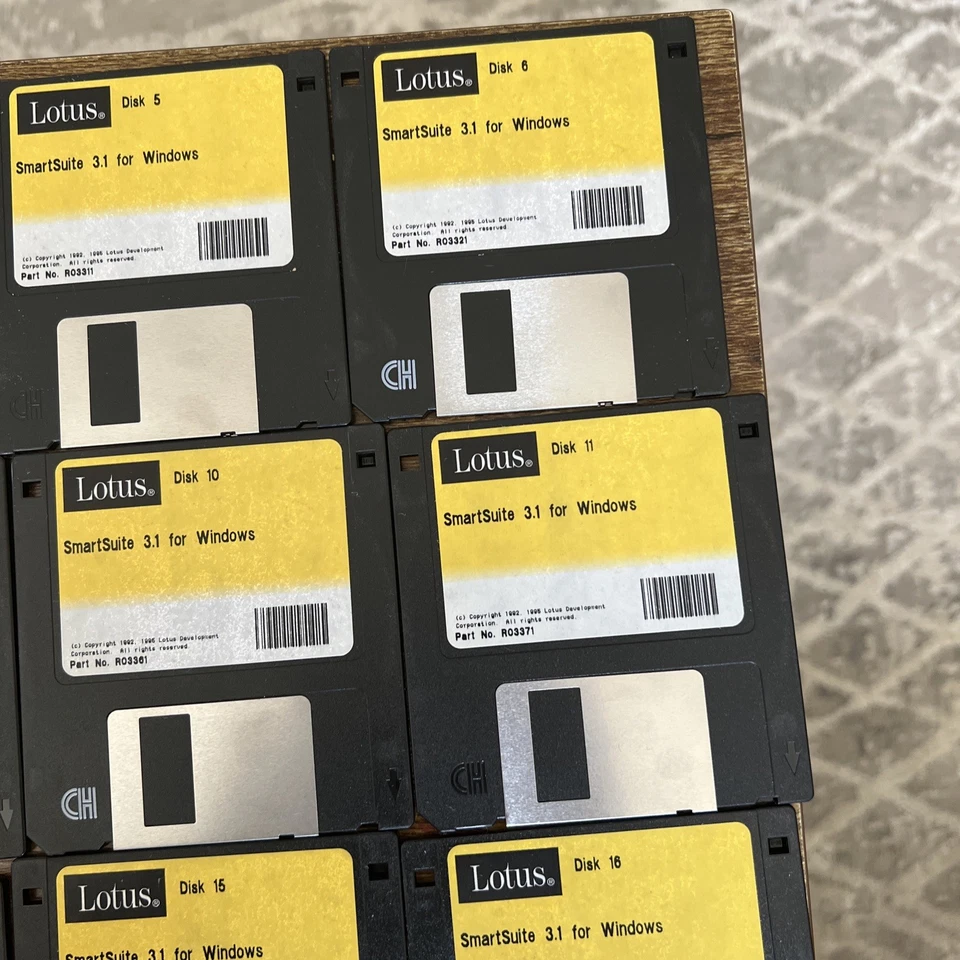 Juego de 24 discos Lotus SmartSuite Smart Suite 3.0 para Windows 1994 de colección sin probar Foto 4 de 4