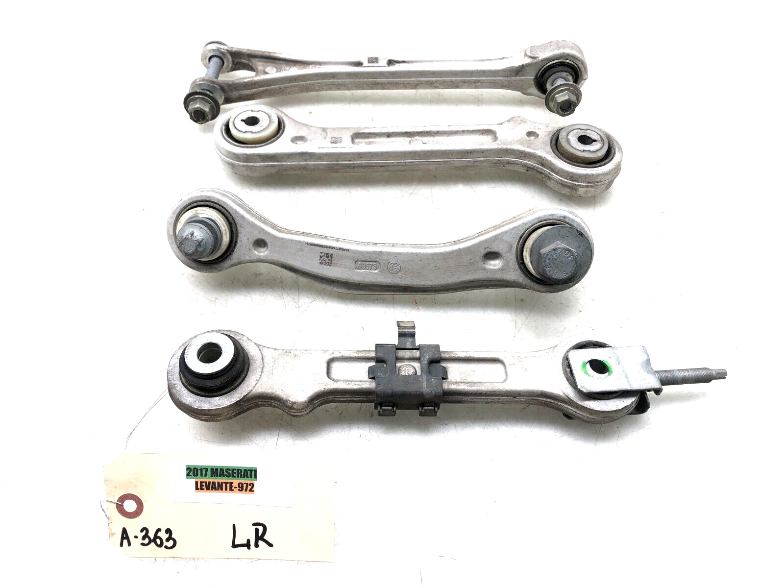 2017-2023 MASERATI LEVANTE AWD LEFT DRIVER REAR CONTROL ARM SET 4PC OEM.