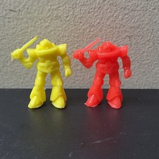 Space Robot Warrior Battle Figures 2 1.5" Vending Gumball Lot Vintage 80s Rigo
