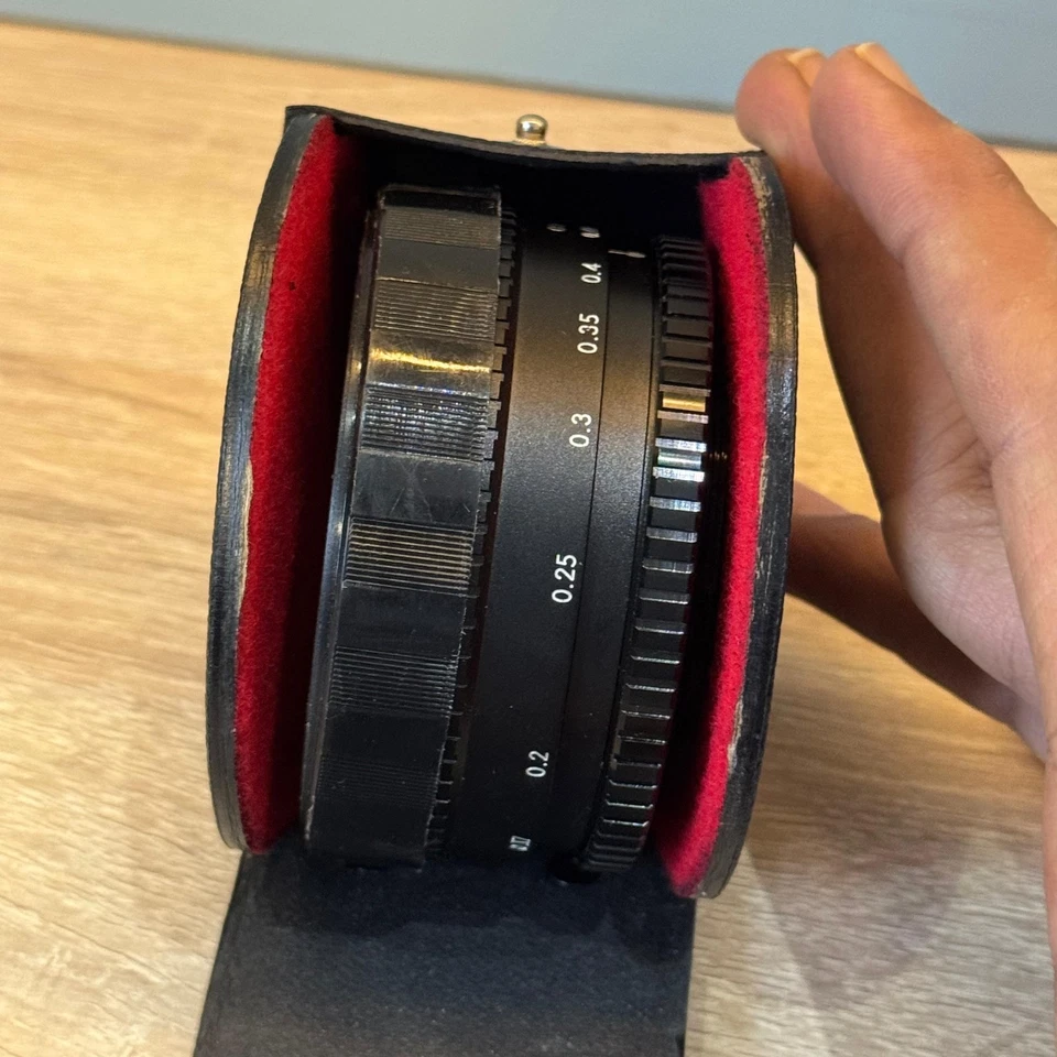 Vintage Hoya Zoom 52mm Close-Up Lens Attachment with original case New - Image 3 of 4