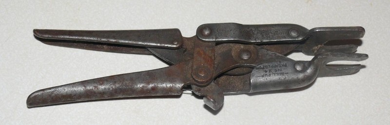 VINTAGE BRIDGEPORT NO 24 BULL PUP VALVE SPRING LIFTER TOOL