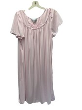 COLLETTE BY MISS ELAINE LIGHT PINK NIGHTGOWN W/ Floral Yoke