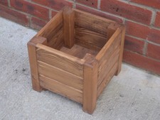 Small Square Planter suitable for indoor or outdoor use. Square Corners.