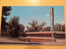 Hi Lo Motel Riverton Wyoming vintage postcard 