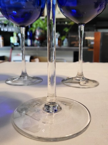 Gibson Large Tall Cobalt Blue Crystal Blown Balloon Wine Goblet Glass 8.5" Tall - Picture 4 of 10