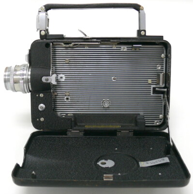 Vintage 16MM 1930-40's Cine-Kodak Magazine Movie Crank