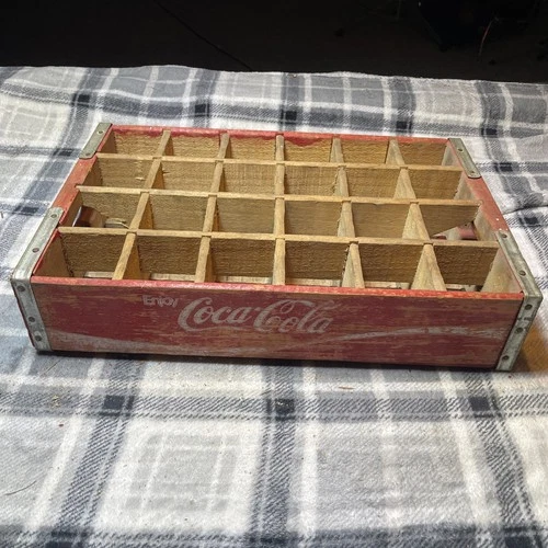 Vintage Coca Cola Glass Bottle Crate Wood Wooden 24 Red Divided