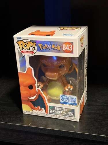 NEW - Pokémon Center Funko Pop CHARIZARD Pearlescent #843 Pokemon Vinyl Figure