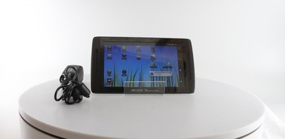 Archos 70 8 GB Home Tablet V2 MP4/MP3/Photo Viewer (501673)