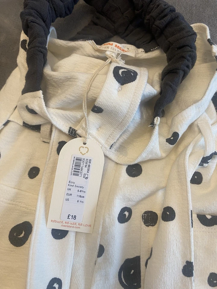 Girls River island Play suit New 5-6yrs - Image 2 of 3