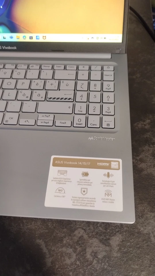 Notebook ASUS VivoBook 15,6" Intel Core i7-1255U 8GB RAM 512GB GARANZIA LEGGI DE - Immagine 2 di 4