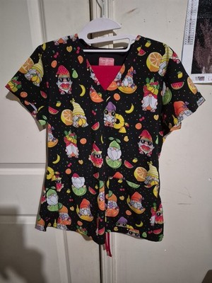 Gnomes with fruit scrub set  size small Good Condition Gently Used