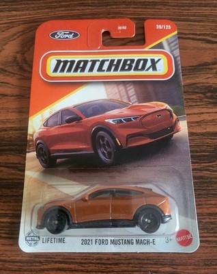 2025 MATCHBOX 2021 FORD MUSTANG MACH-E ***MBX CITY*** 1/64