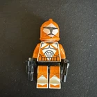 LEGO Star Wars Clone Trooper Orange & White Minifigure with Orange Helmet