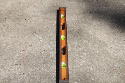 Crick Tool 36''  Inches Crick Wood Level Slightly Used