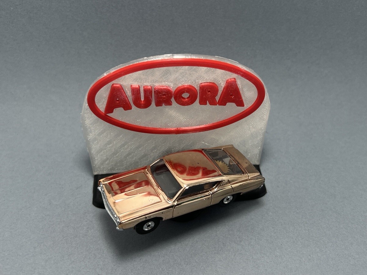 Vintage Aurora Thunderjet 1408 Candy Torino HO Slot Car Cigar Box