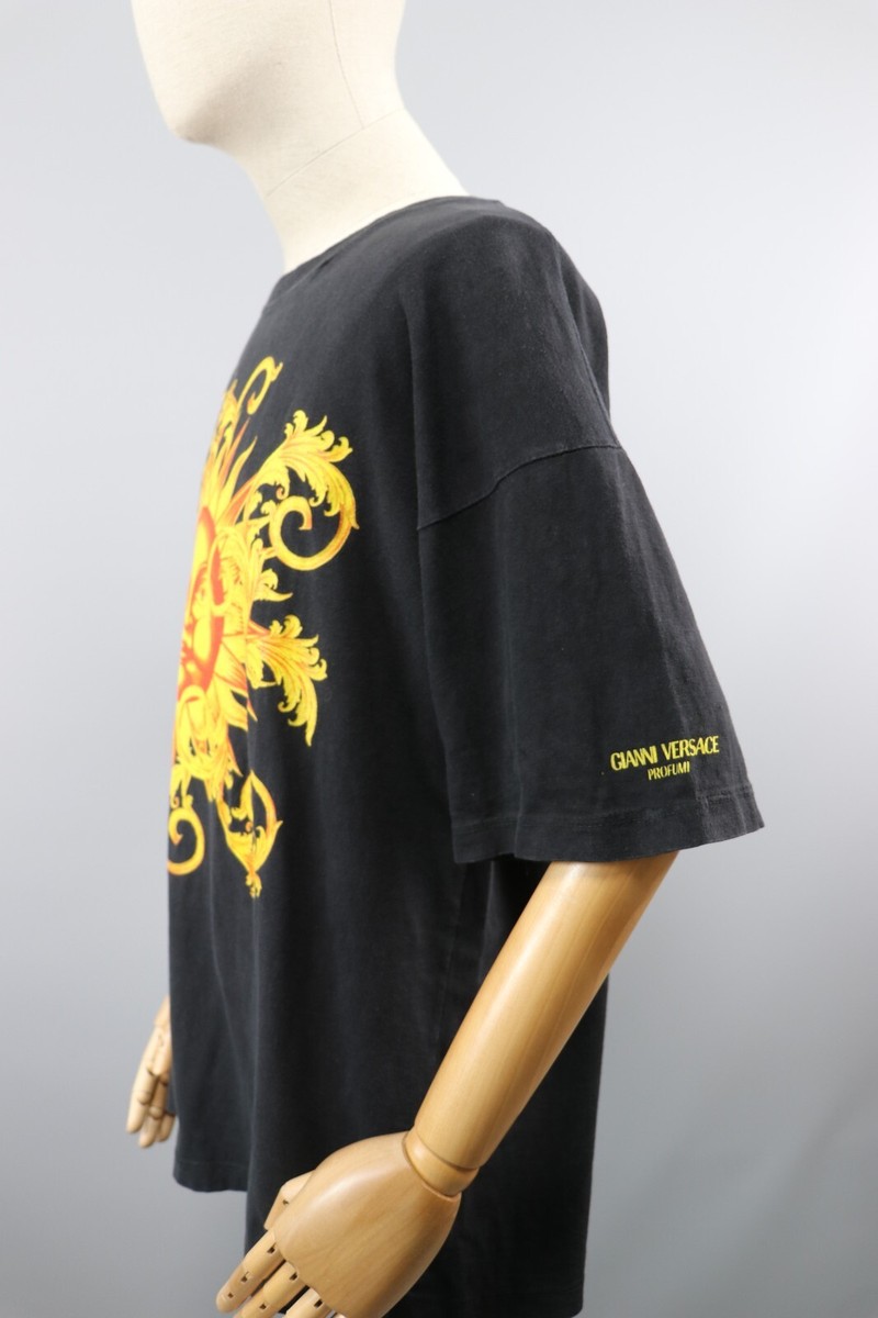 GIANNI VERSACE PROFUMI SUN Vintag 90s Black Used Cotton T Shirt 
