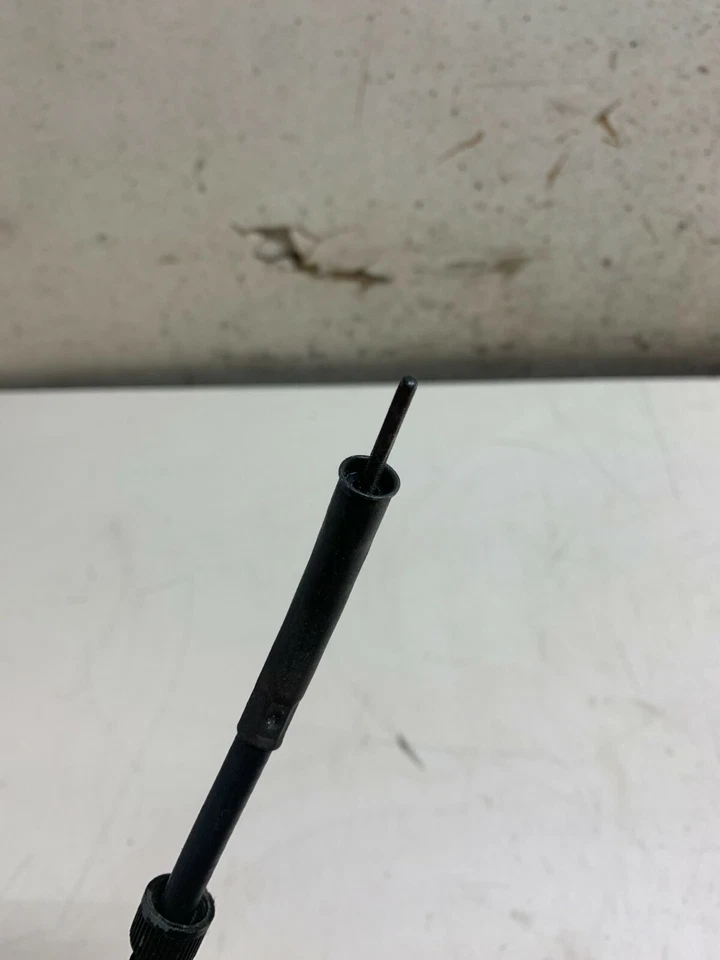 Yamaha FZ600 1987 OEM accionamiento de velocímetro con cable Foto 4 de 4