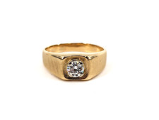 14KT Yellow Gold 9.82g Single Round Diamond Men's Ring Size 12, 62pts tw Approx.