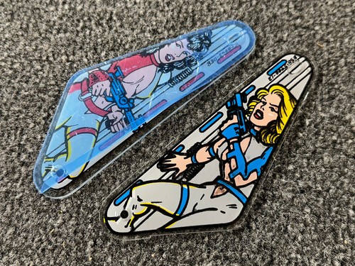 Data East Laser War Pinball Machine Playfield Plastic Set NOS RARE ORIGINAL - 第 8/8 張圖片