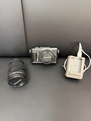 Olympus PEN E-PL10 + 2 Objektive - Top Zustand - 4K Kamera