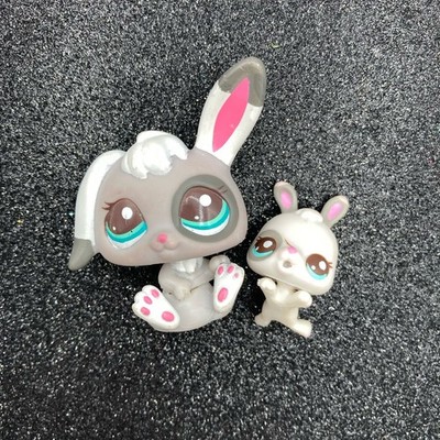 Hasbro LPS Littlest Pet Shop Rabbit Bunny Nap Time with Mommy Baby #2668 #2669