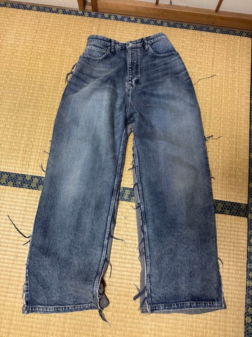 Balenciaga Hybrid Buggy Pants Light Blue thumbnail 3