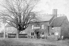 yys-111 The Jolly Topers Inn, Luton, Bedfordshire. Photo