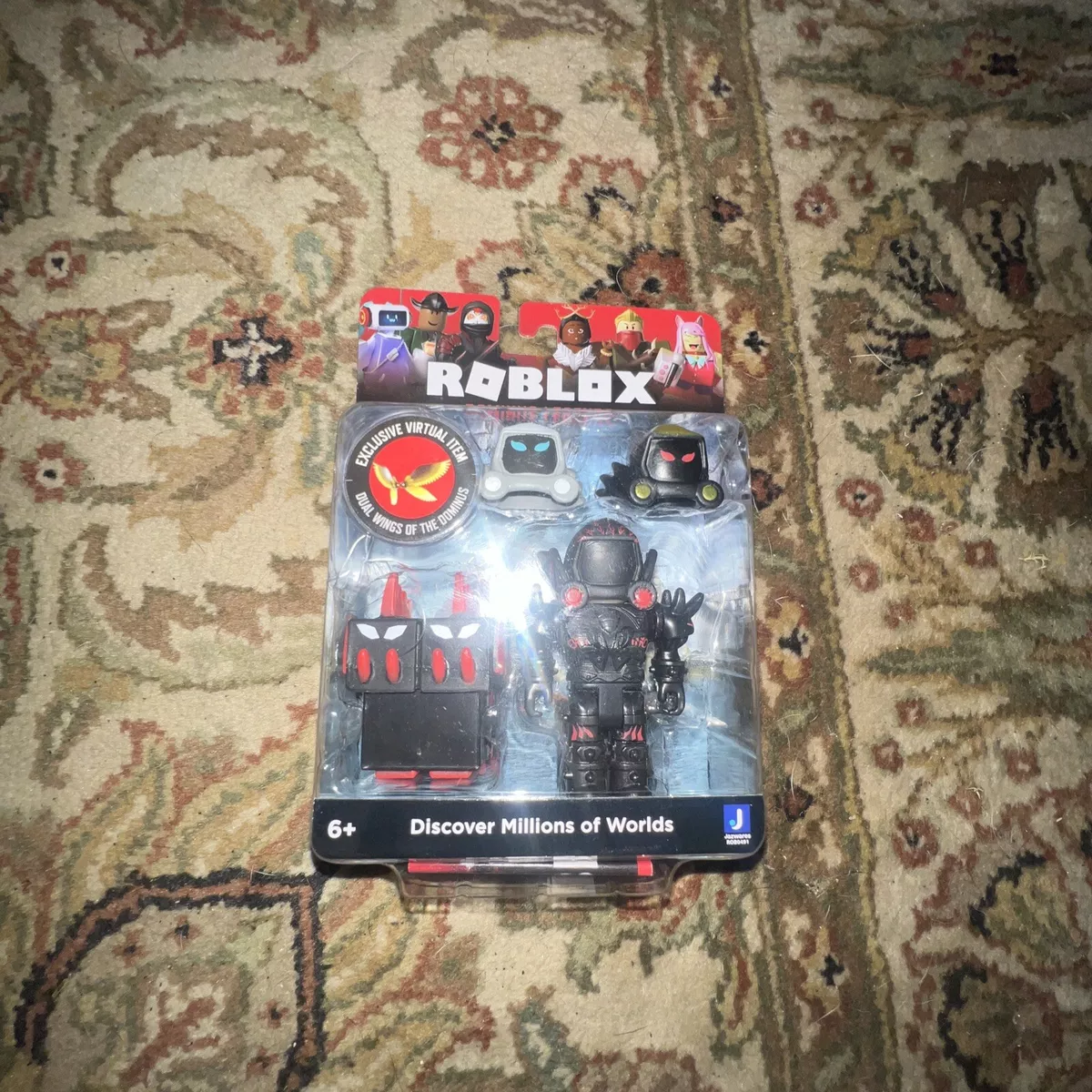 Roblox ULTIMATE DOMINUS LEGEND 2.5 In Figure Dual Wings Virtual Code  Accessory