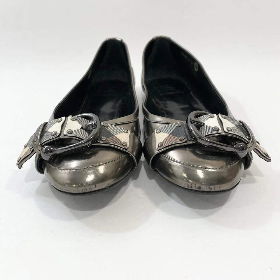 博柏利金属皮革平底鞋 Nova Check 一脚蹬扣细节 6.5 / 36.5 — 第 3/4 张图片