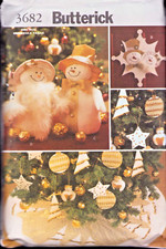 Snowman Christmas Ornaments Dolls Tree Skirt Crafts Butterick 3682 Sewing