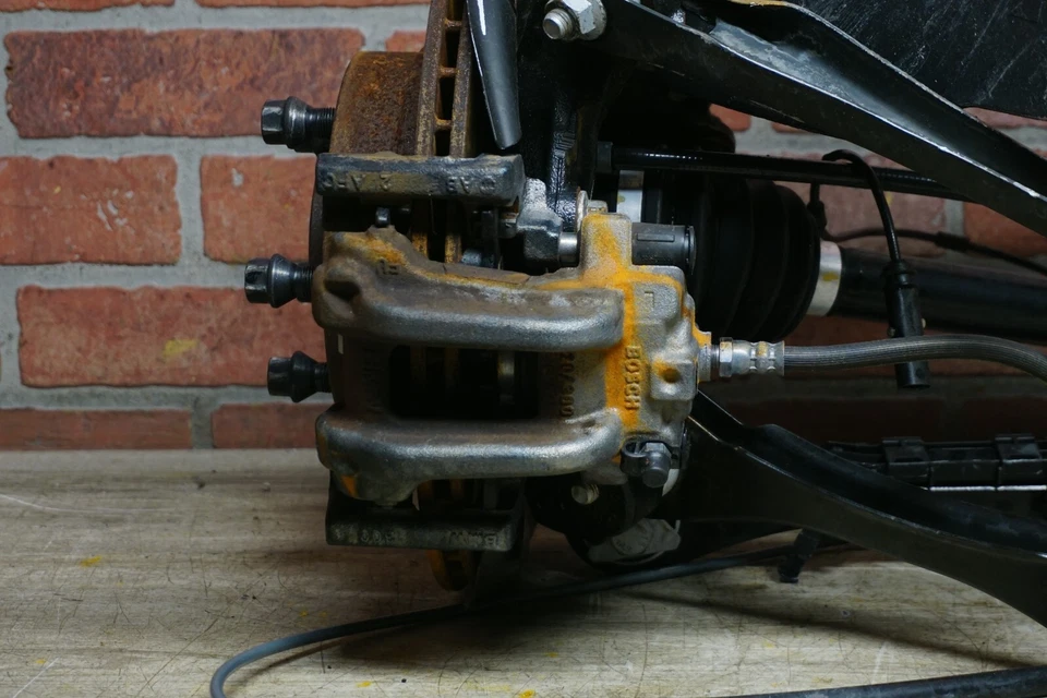 BMW 328I F30 2012-2016 tracción trasera izquierda eje nudillo pinza freno amortiguador OEM Foto 4 de 4