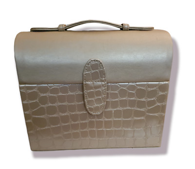 Elizabeth Arden Makeup Travel Case Gold with Handle